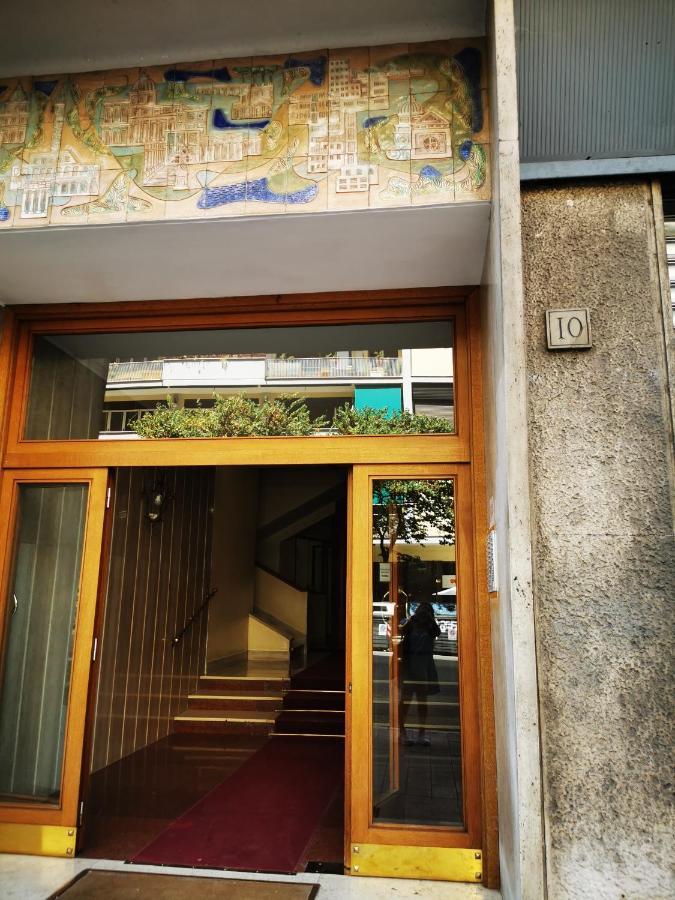 Bella Roma - Ee Hotel ภายนอก รูปภาพ