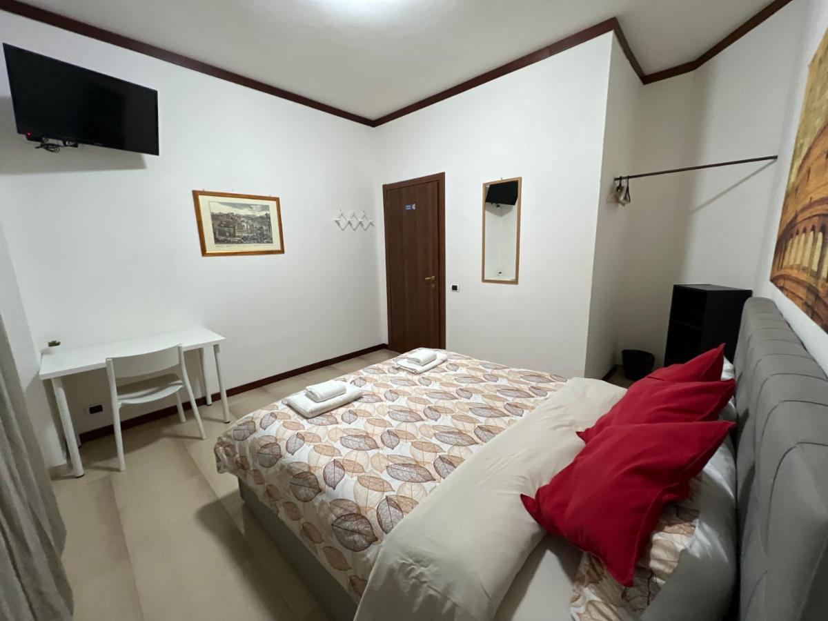 Bella Roma - Ee Hotel ภายนอก รูปภาพ