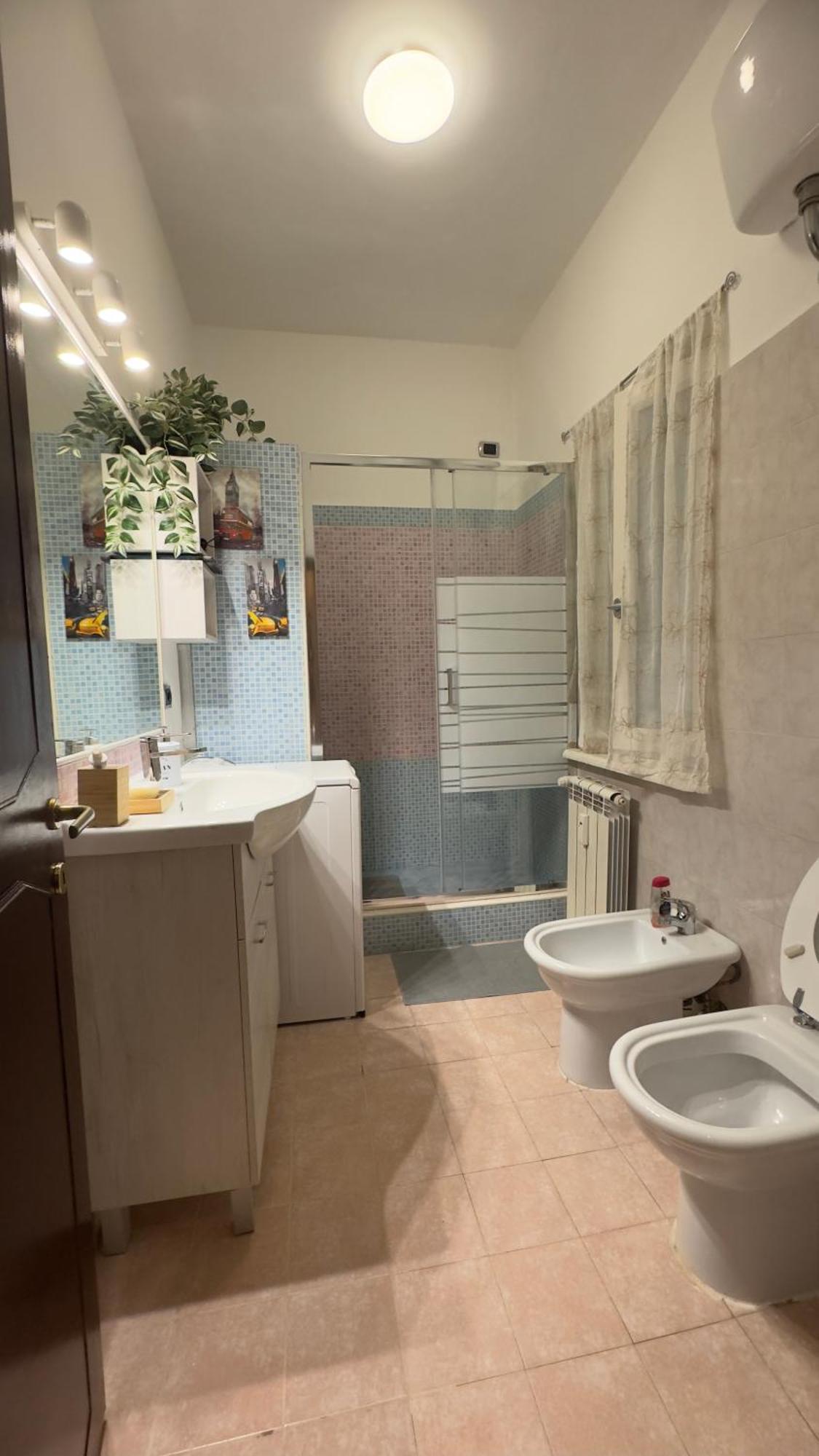 Bella Roma - Ee Hotel ภายนอก รูปภาพ